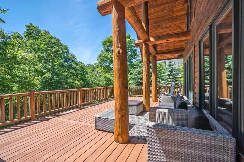 Patio, Balcony/Terrace, Seating area, Garden view, furniture