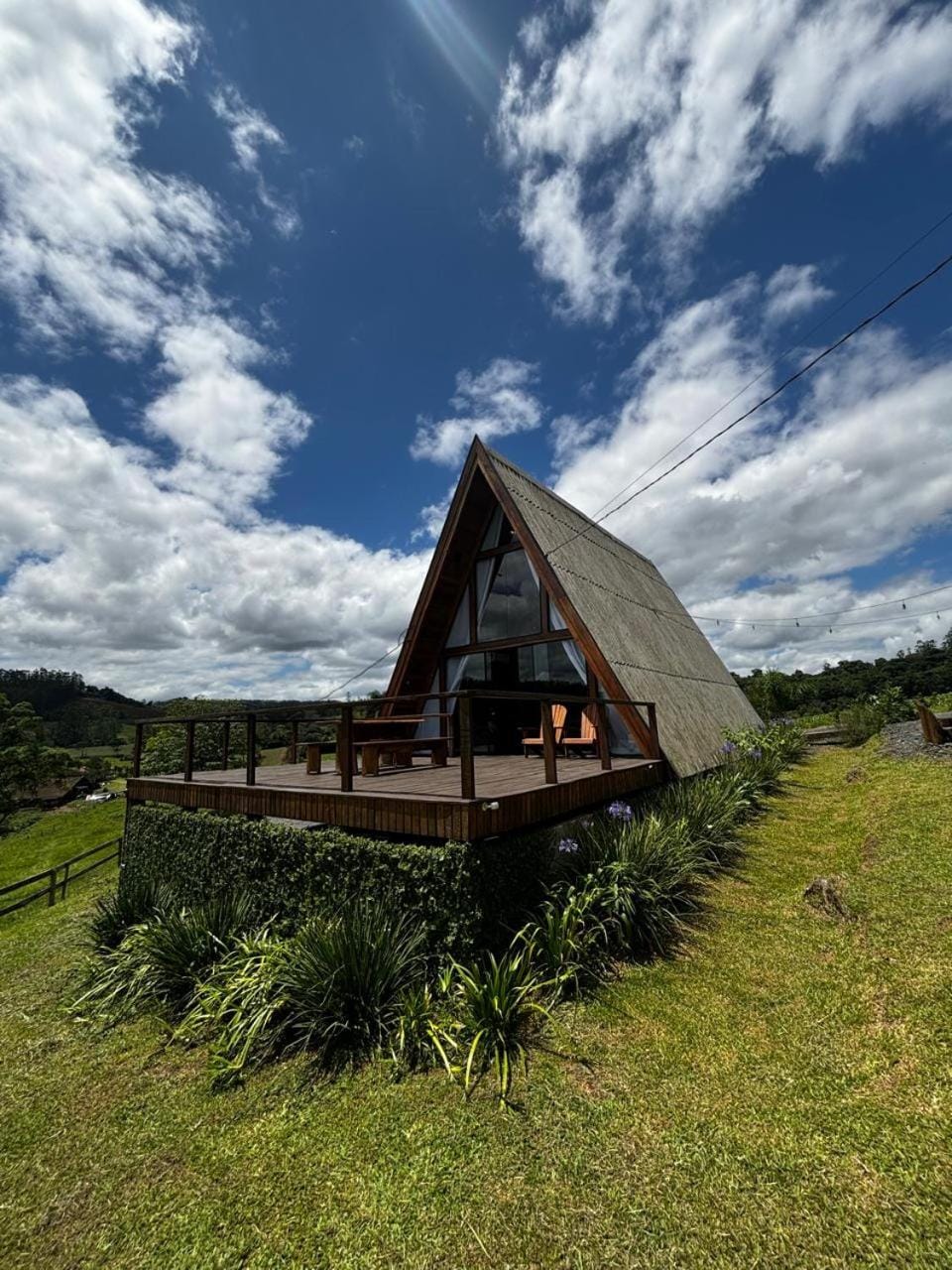 Nearby landmark, Day, Natural landscape, Garden, Mountain view