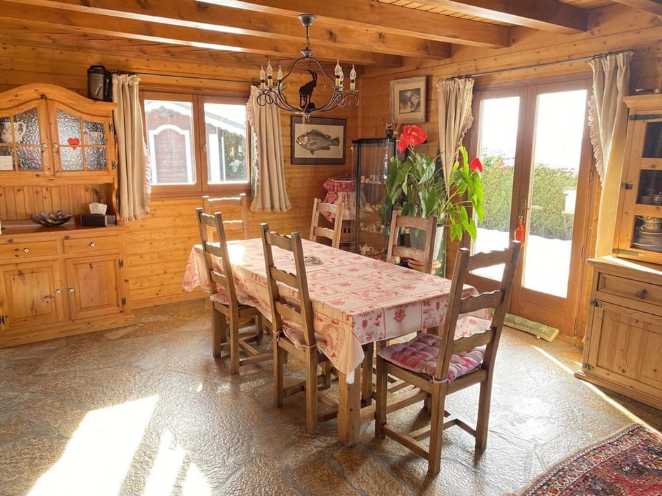 Chalet 6 pers. avec cheminée, jardin, WiFi à 300m des pistes - Arâches-la-Frasse - FR-1-572-28 Chalet in Arâches-la-Frasse