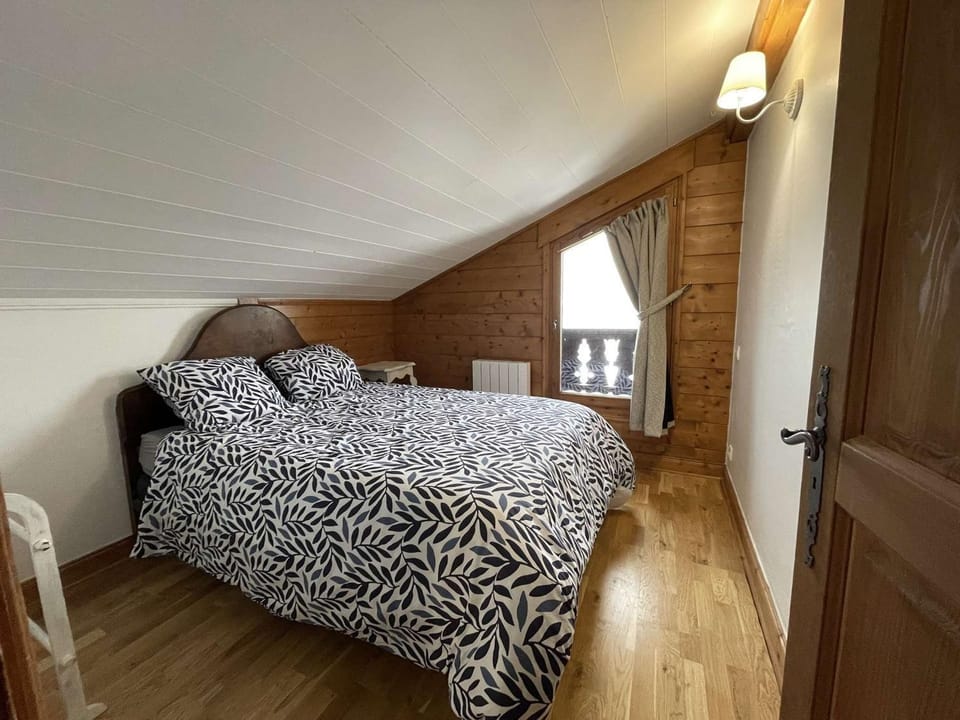 4 pièces 6 pers : proche spa, ski bus, parking, WIFI - FR-1-572-119 Apartment in Arâches-la-Frasse