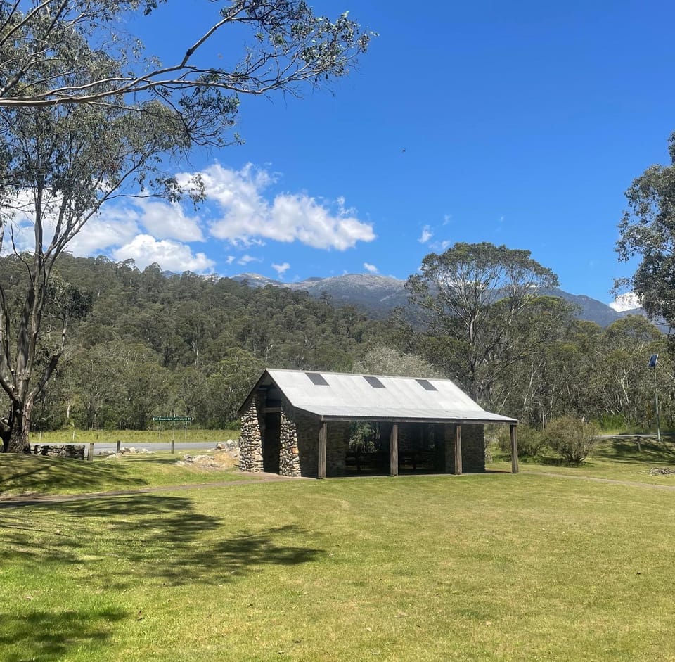 Kosciuszko Base Camp Nature lodge in Victoria