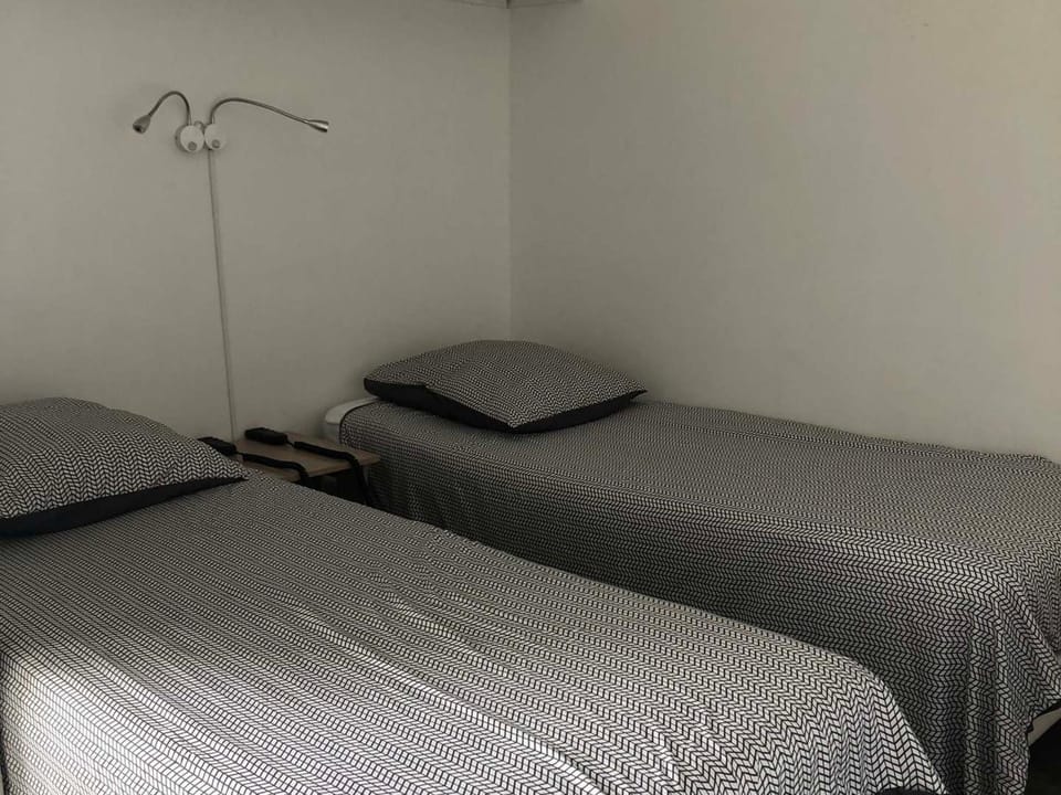 Appartement lumineux 2 étoiles proche thermes, climatisation - FR-1-503-134 Apartment in Balaruc-les-Bains