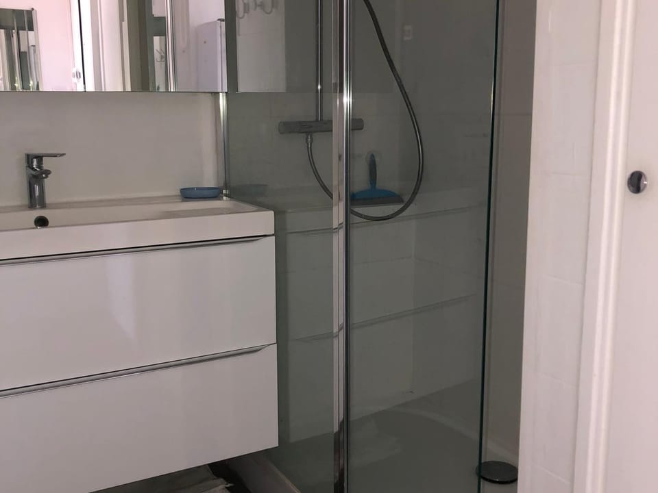 Appartement lumineux 2 étoiles proche thermes, climatisation - FR-1-503-134 Apartment in Balaruc-les-Bains