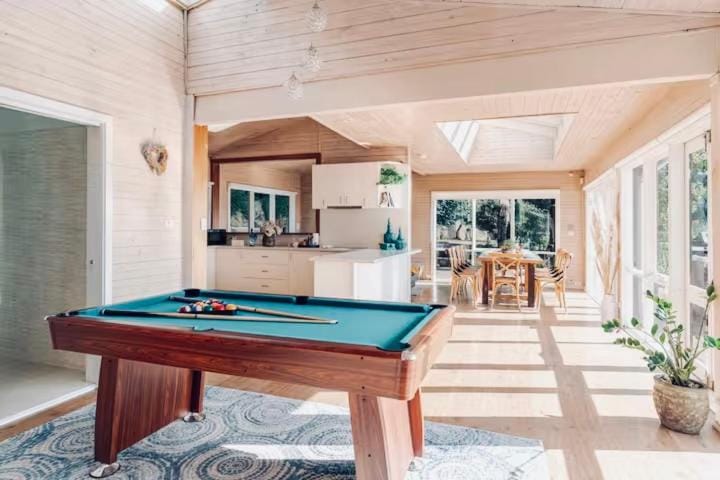 Billiard