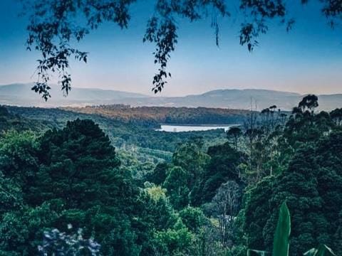 Day, Natural landscape, Lake view, Mountain view