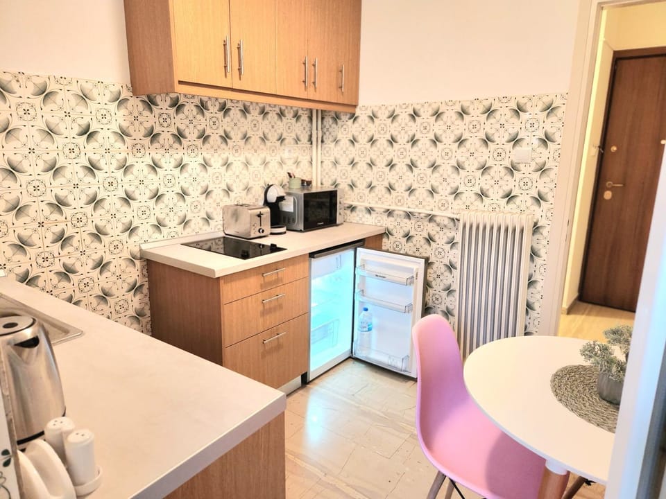 Coffee/tea facilities, Kitchen or kitchenette, microwave, toaster