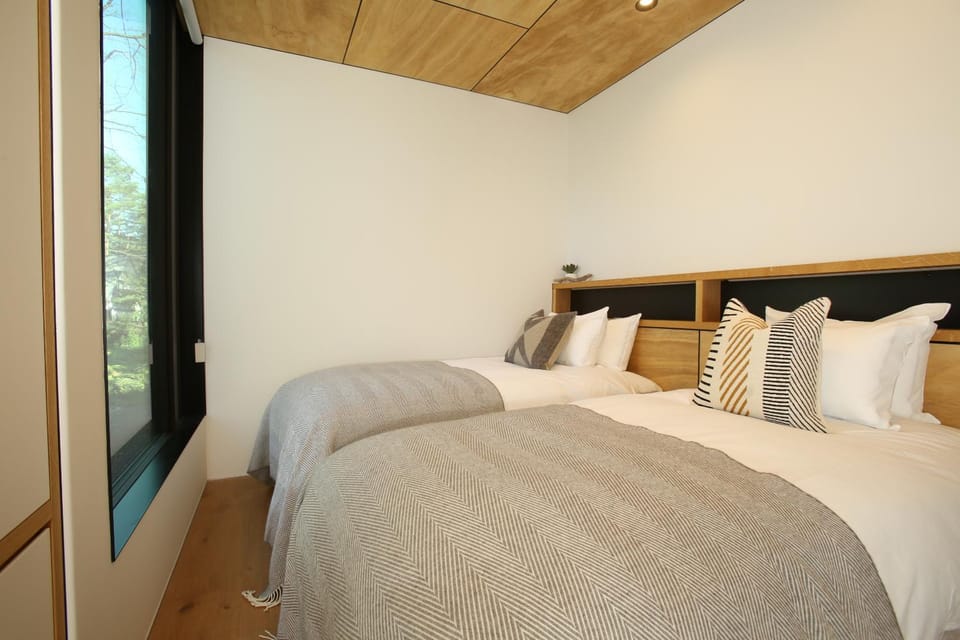 Hérisson - A Valley Chalets Signature Residence Chalet in Hakuba