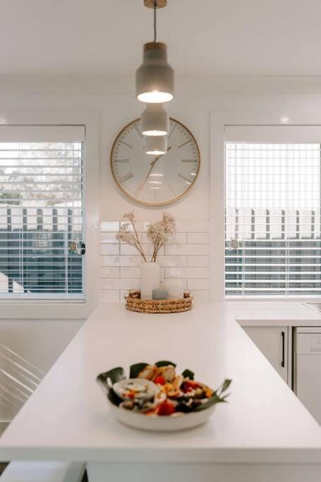 Water's Edge House in Culburra Beach