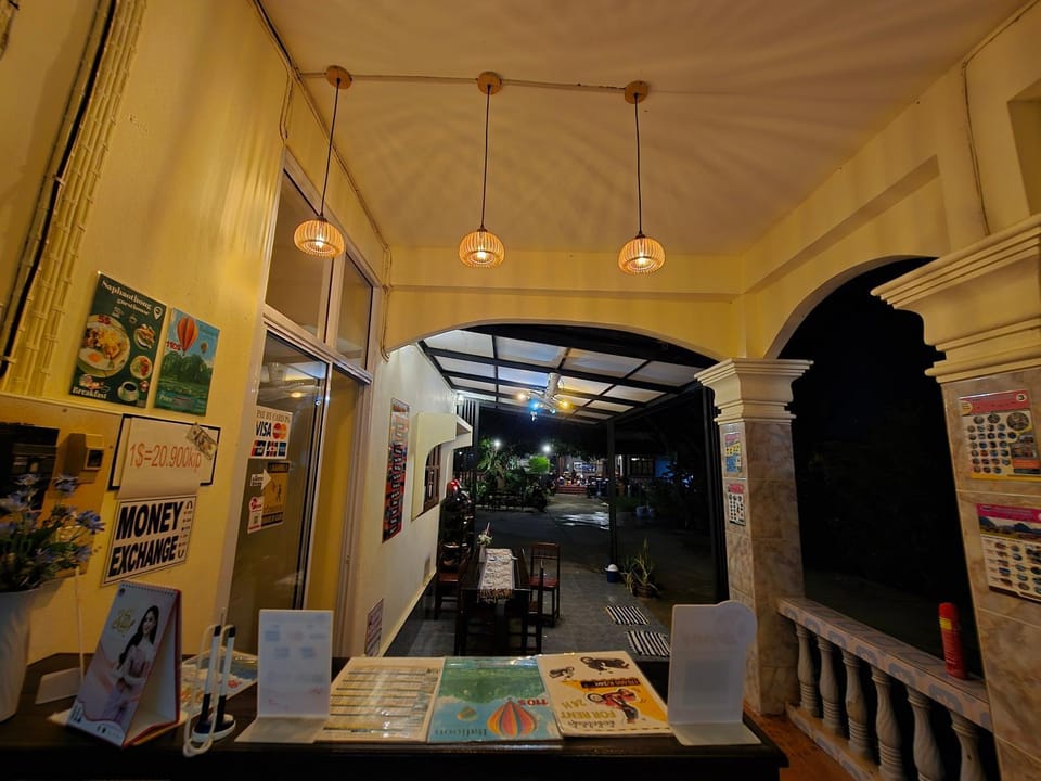 Seating area