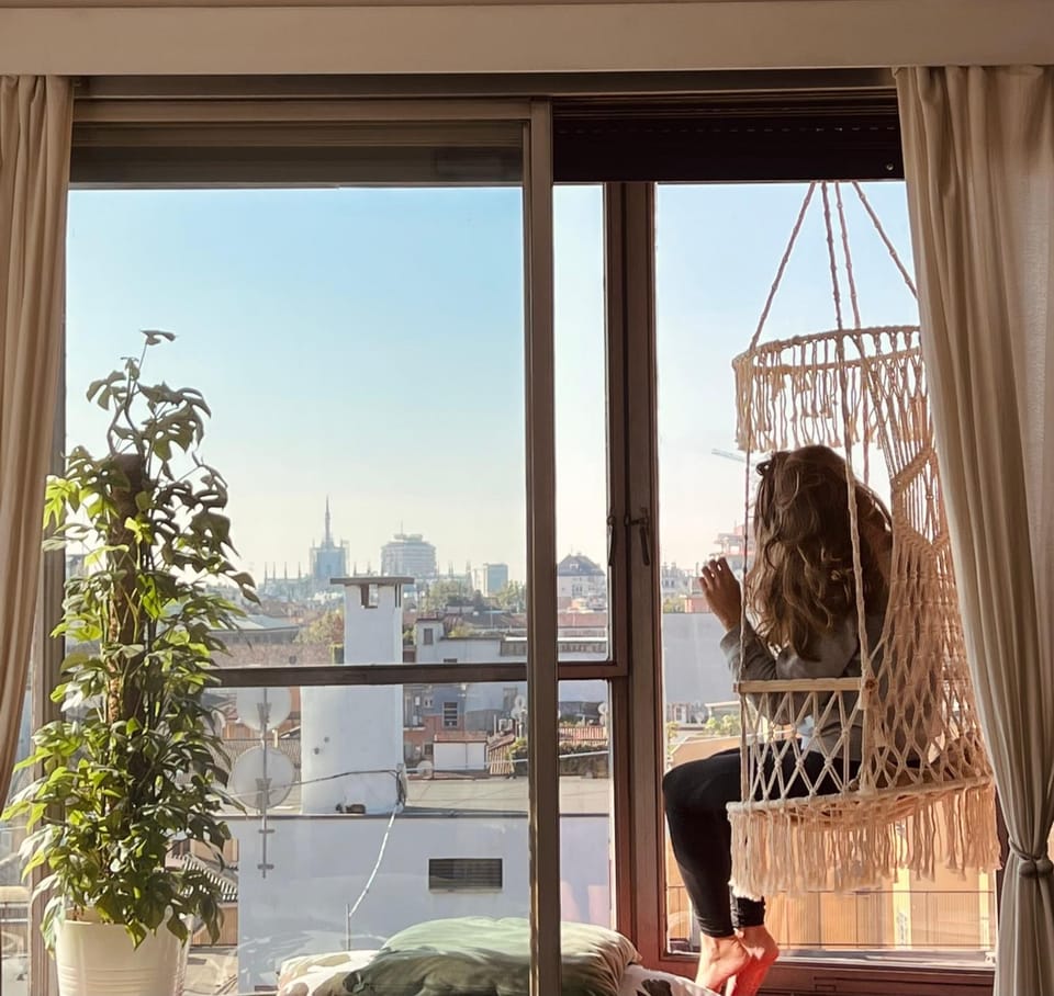 View (from property/room), Balcony/Terrace, City view