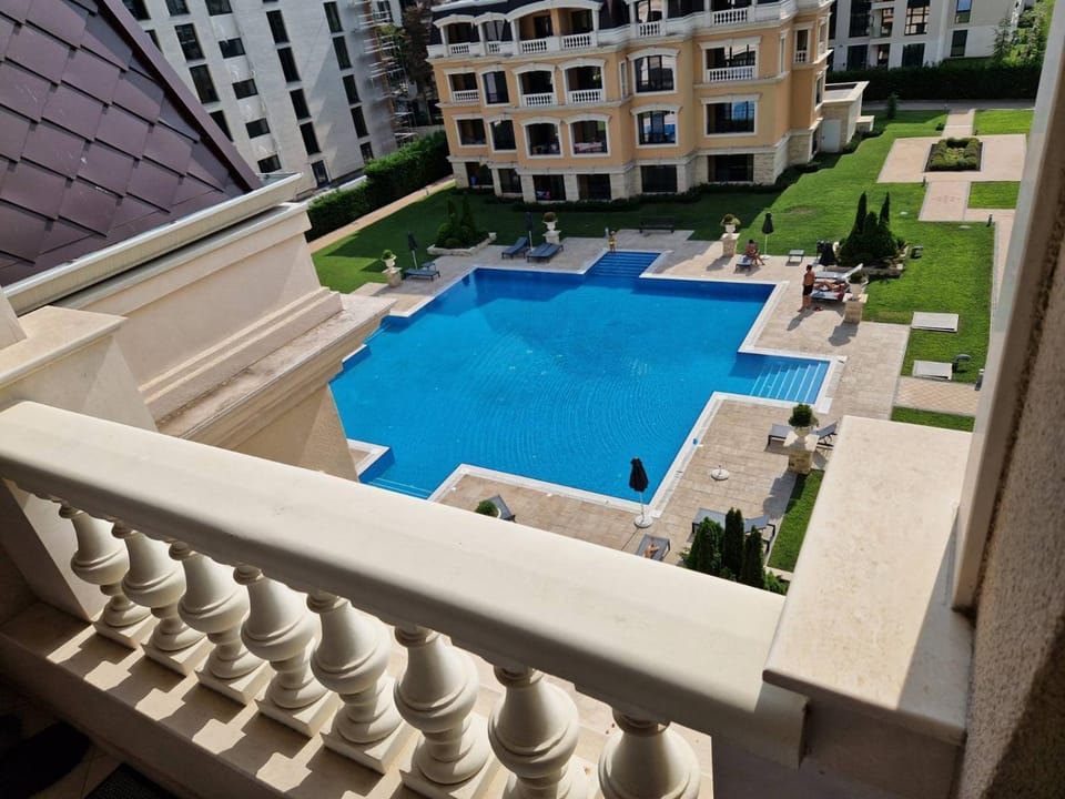 АПАРТАМЕНТ RESORT SENSATION 2 Apartment in Varna