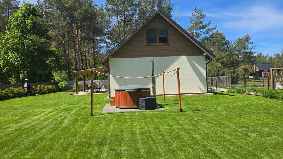 Property building, Natural landscape, Garden, Garden view