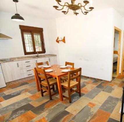 Senia Tomaset III House in Alacantí
