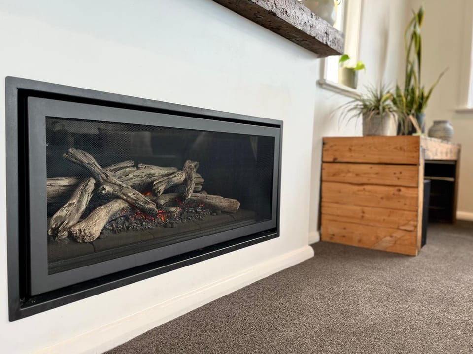 Living room, Decorative detail, flat iron