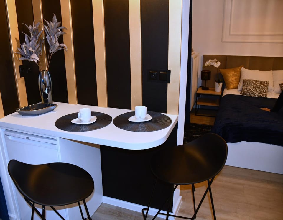 Other, Dining area