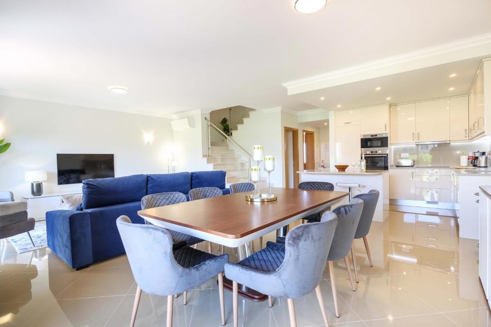 Casa da Boa Vida at Boa Vista Golf Resort Bayview House in Luz