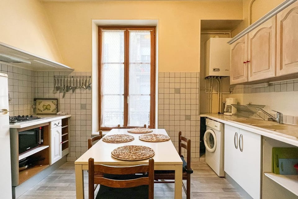 #EA Le 27 Dormoy Apartment in Grenoble