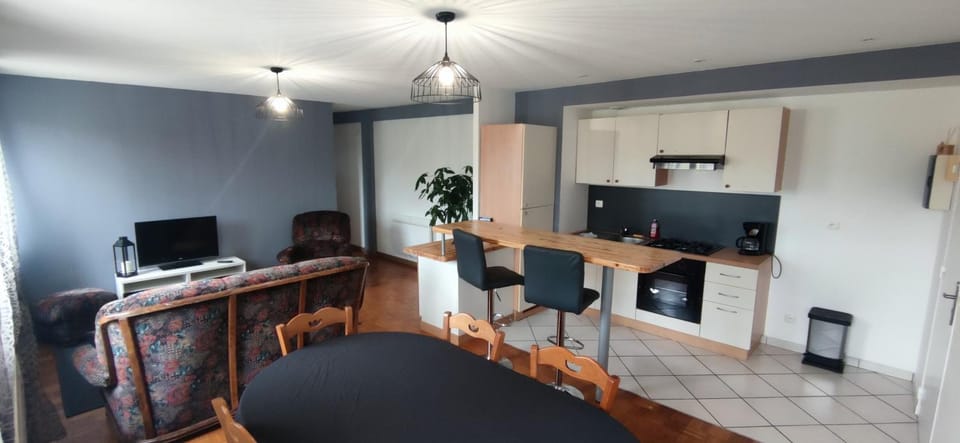 Kitchen or kitchenette, Living room, Dining area