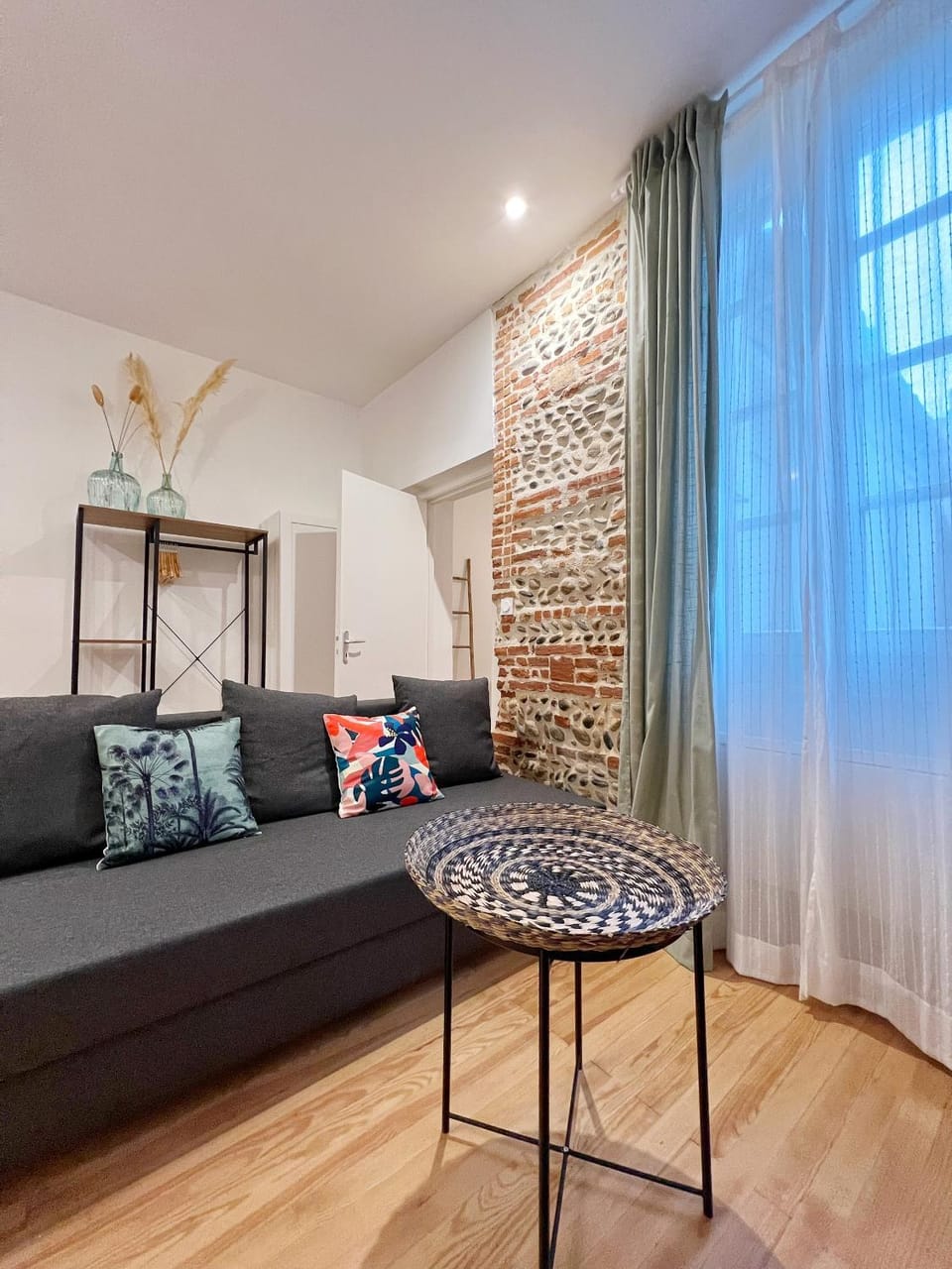 Le Botanique * Hypercentre * Netflix Apartment in Toulouse
