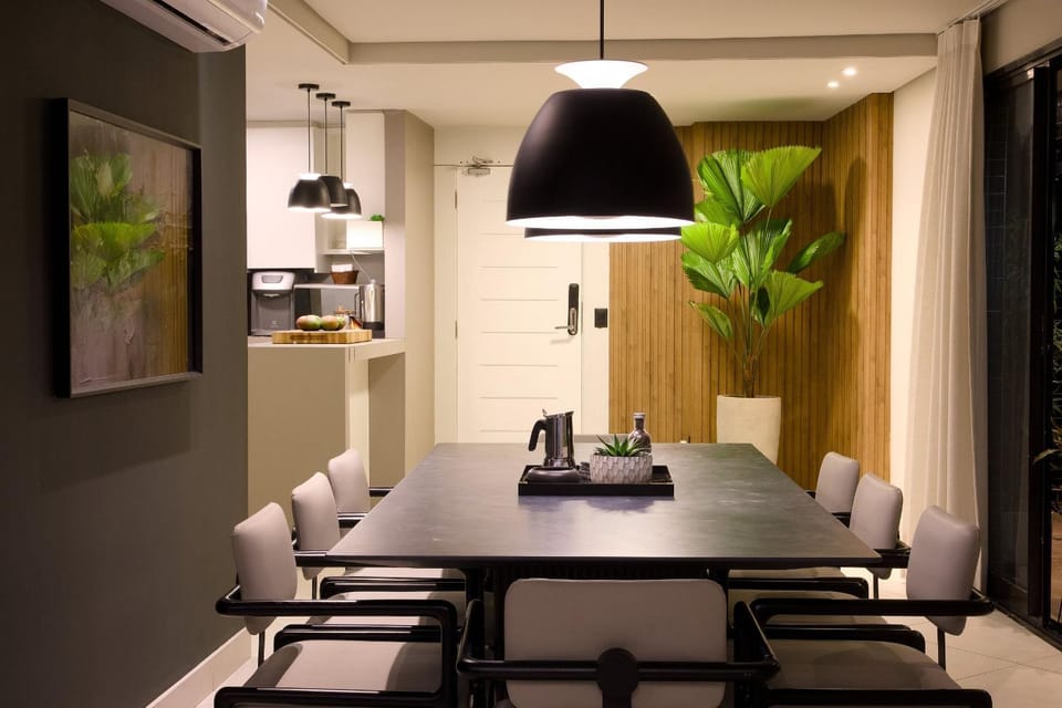 Kitchen or kitchenette, Living room, Seating area, Dining area