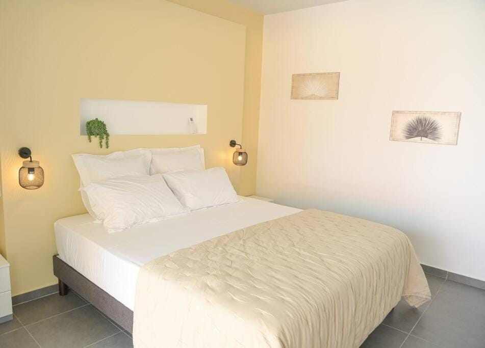 Lodge Palmeraie & son Jacuzzi exclusif Apartment in Arrondissement of Cayenne, French Guiana