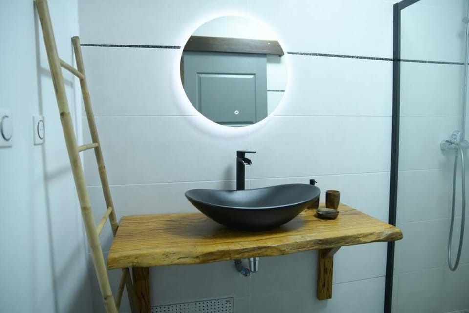 Lodge Palmeraie & son Jacuzzi exclusif Apartment in Arrondissement of Cayenne, French Guiana