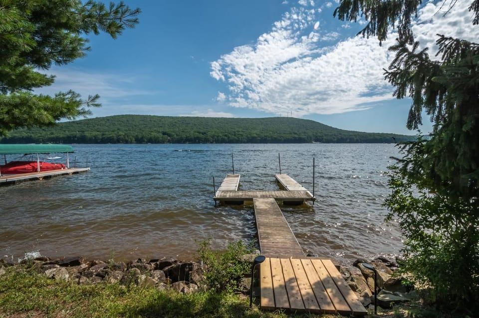 Natural landscape, Canoeing, Lake view, Mountain view