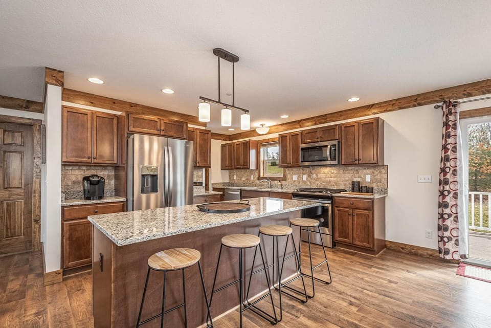 Kitchen or kitchenette, microwave, oven, stove, kitchen