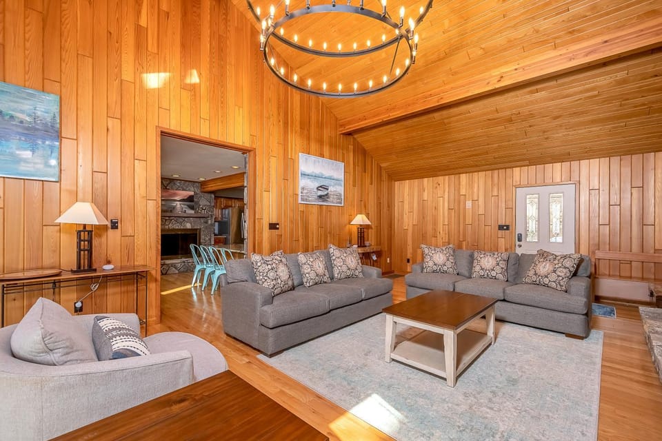 Living room, Seating area, furniture