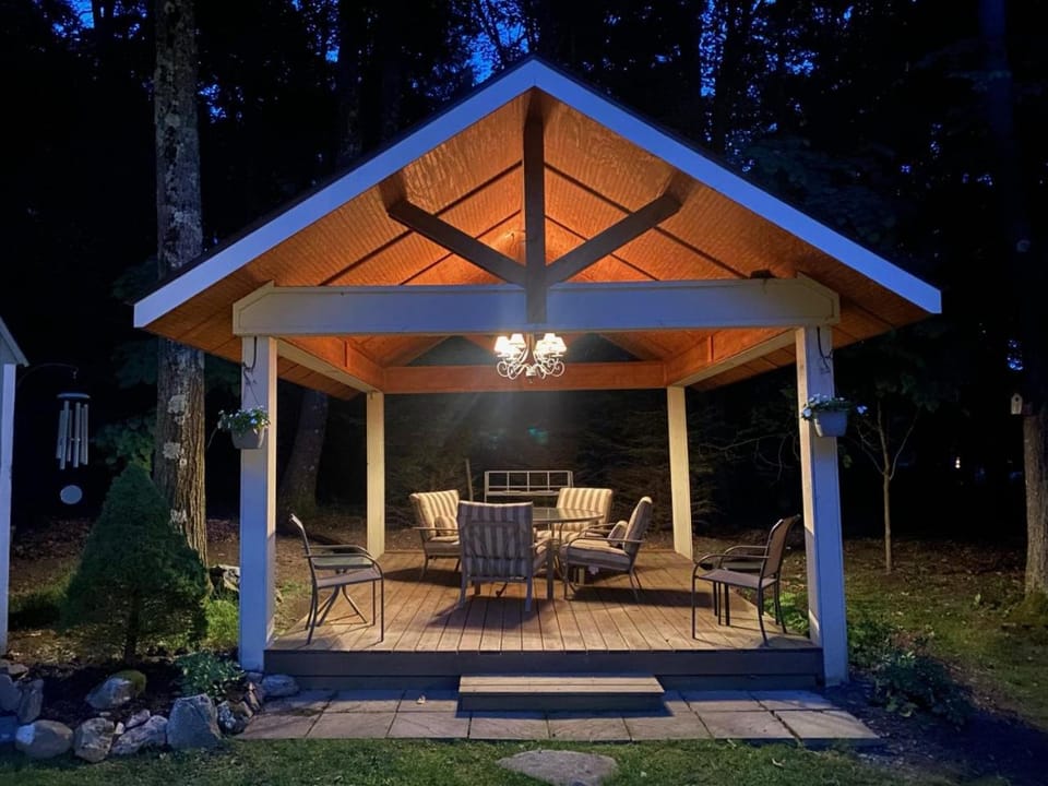 Patio, Natural landscape, Garden, Seating area, Garden view