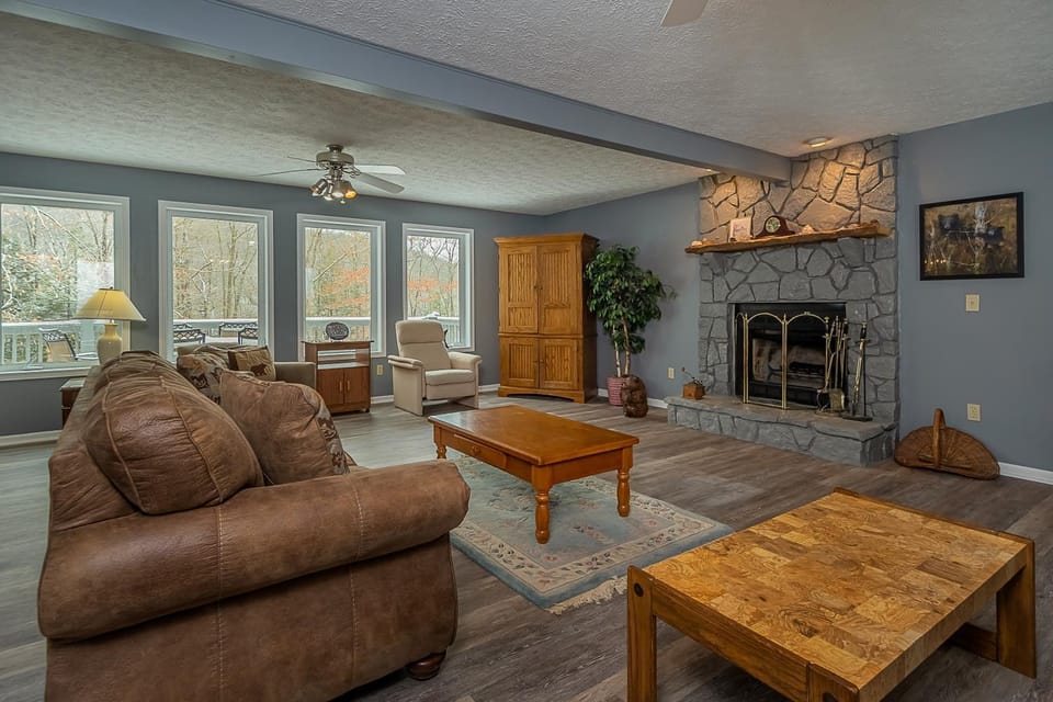 Living room, Seating area, Garden view, fireplace, furniture