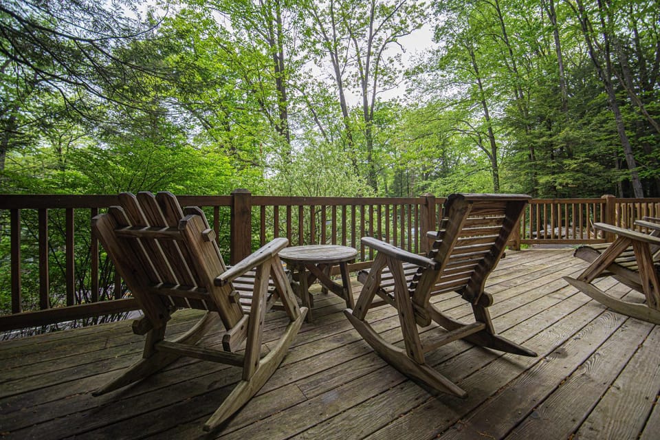 Patio, Natural landscape, Balcony/Terrace, Seating area, Garden view