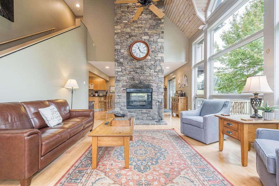 Living room, Seating area, Garden view, fireplace, furniture