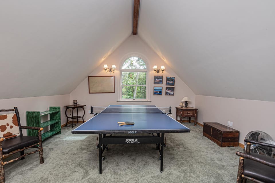Game Room, Table tennis, Seating area, Garden view, furniture