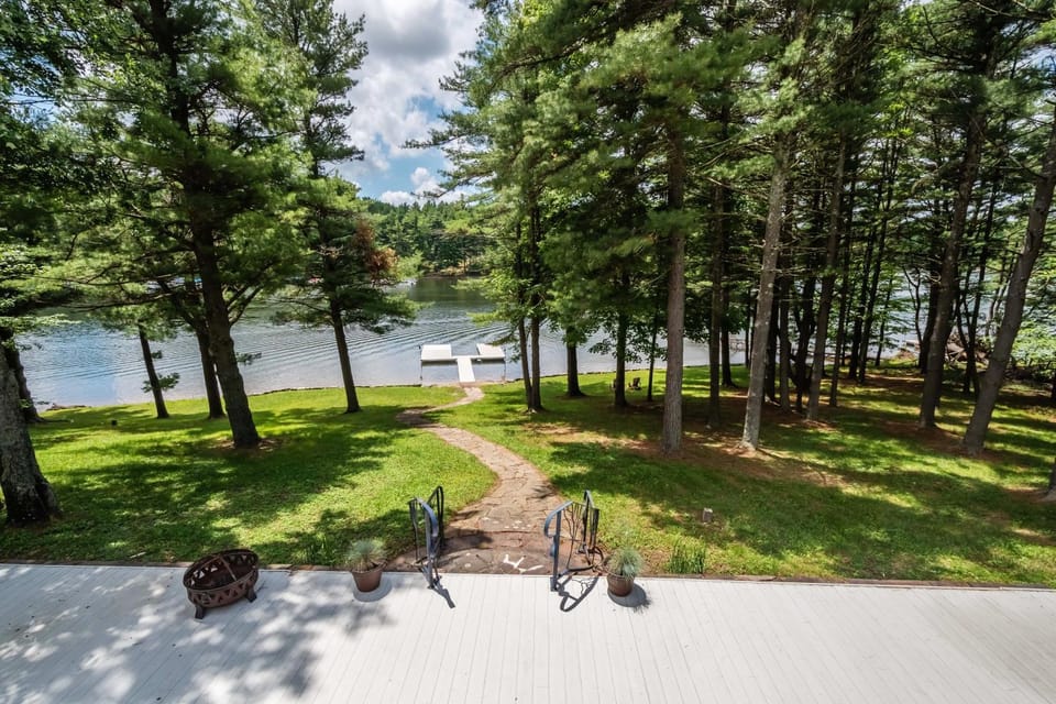 Natural landscape, Garden, View (from property/room), Balcony/Terrace, Lake view