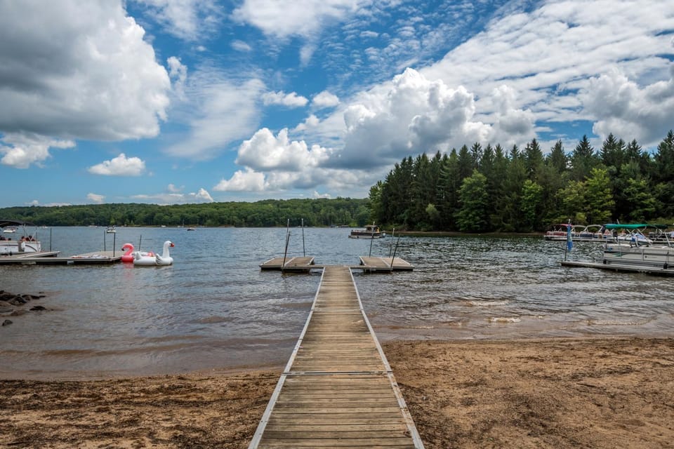 Natural landscape, Lake view