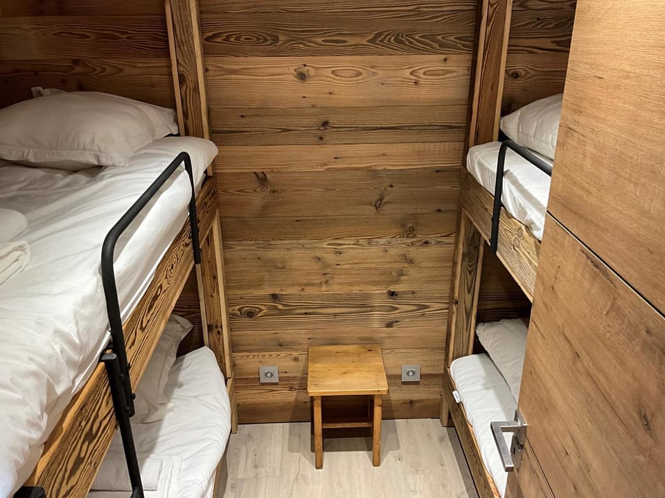 bunk bed