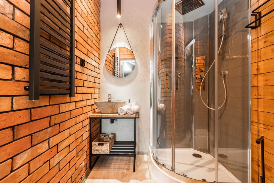 Shower, Bathroom, towels