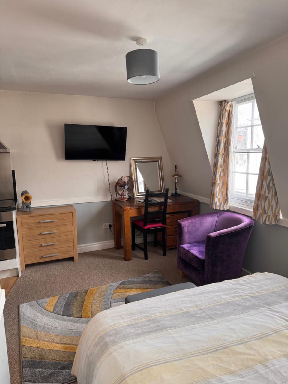 Bristol Old City Studio Apartment in Bristol