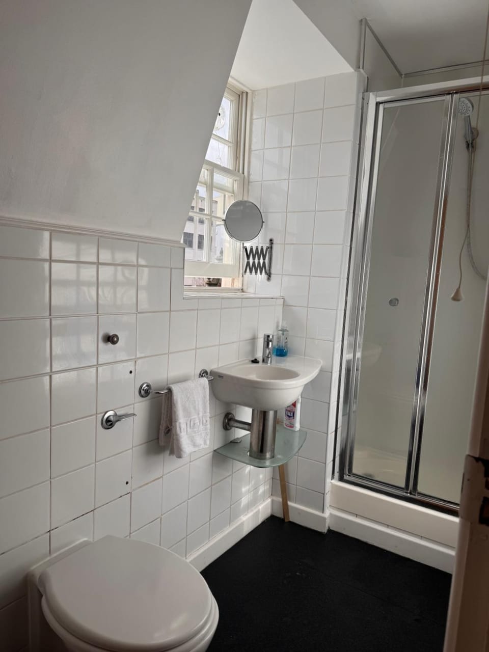 Bristol Old City Studio Apartment in Bristol