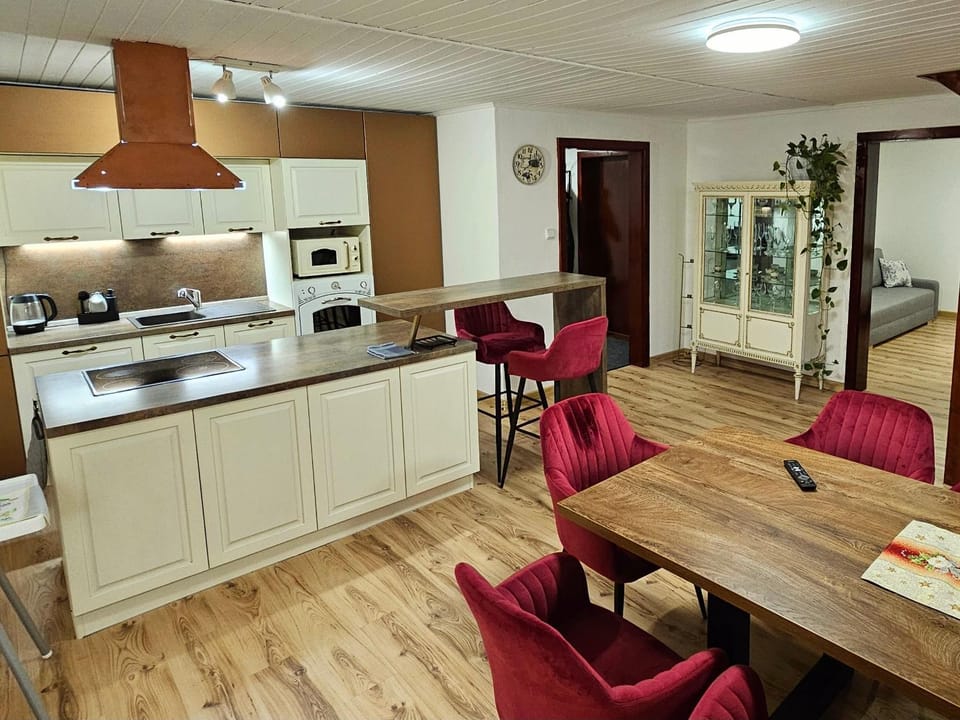Kitchen or kitchenette, Living room, Dining area