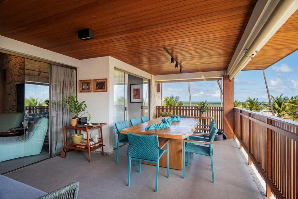 Day, View (from property/room), Balcony/Terrace, Seating area, Dining area