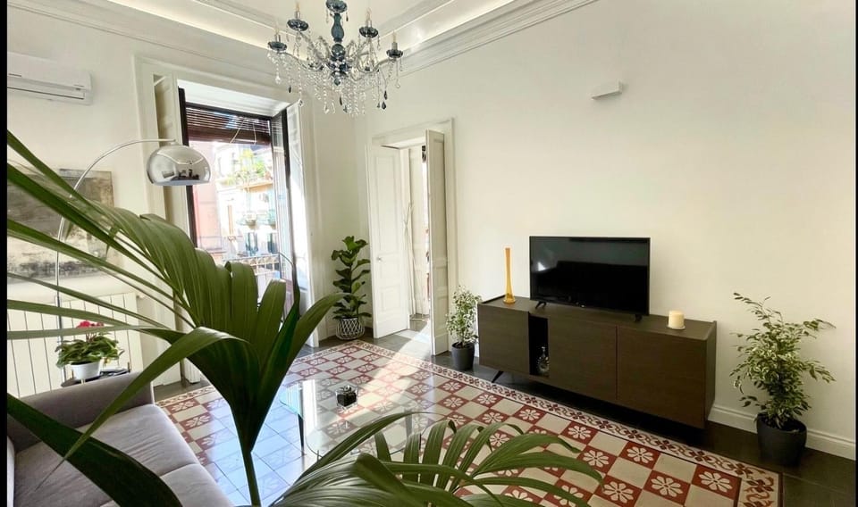 Communal lounge/ TV room, TV and multimedia, Living room