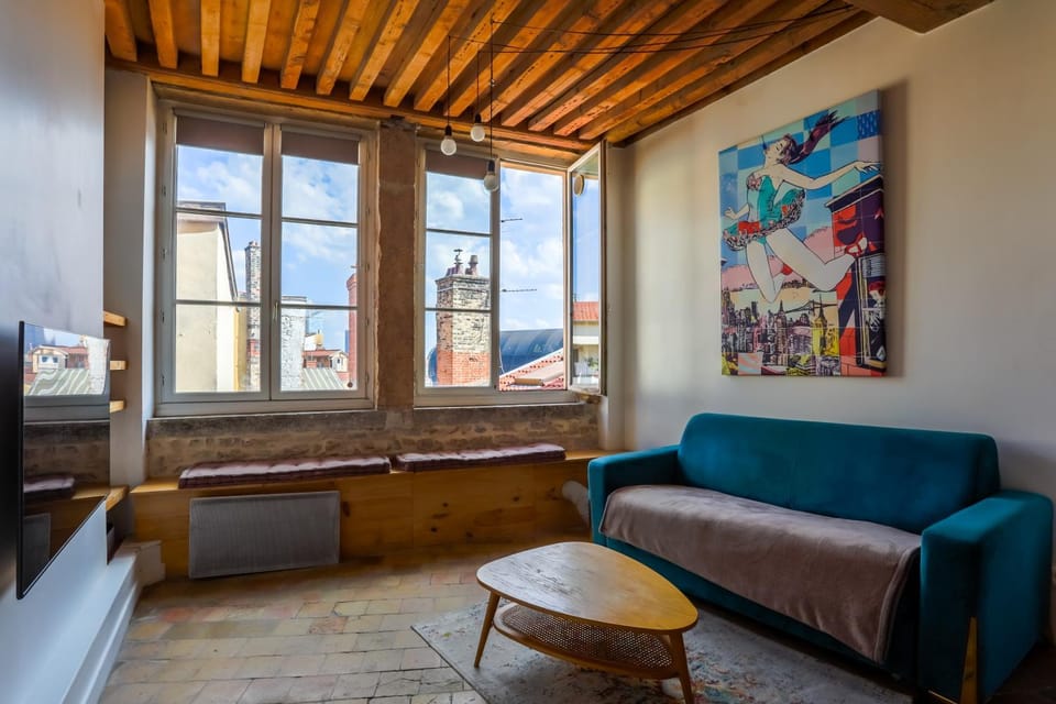 View (from property/room), Living room, City view