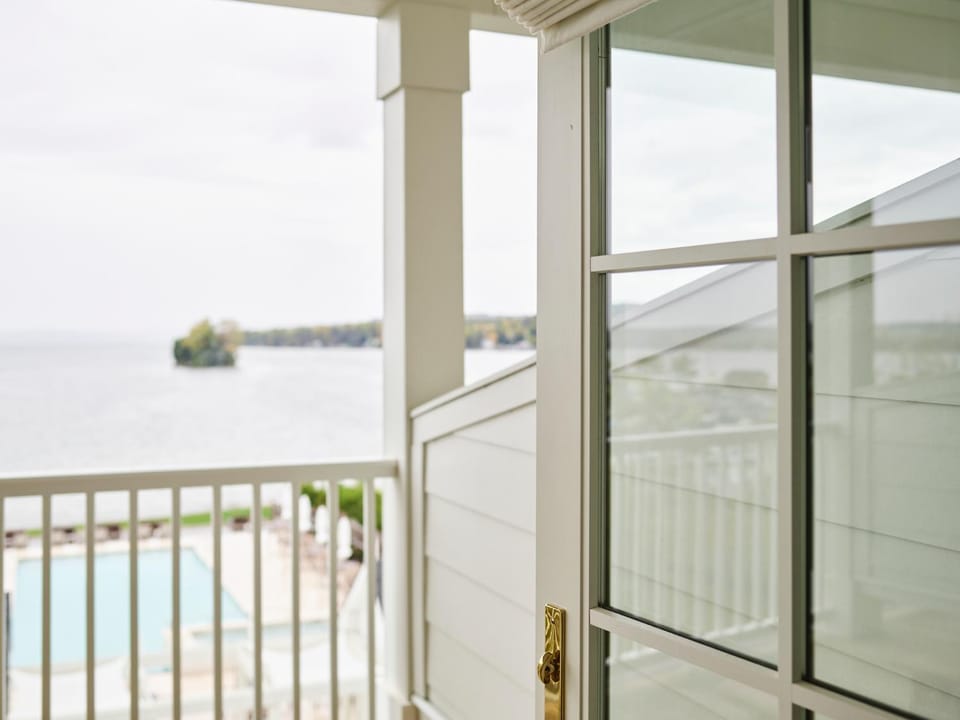 Lake view, Pool view