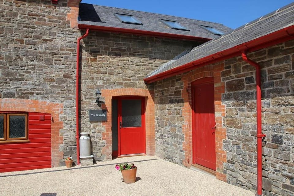 Property building, Parking