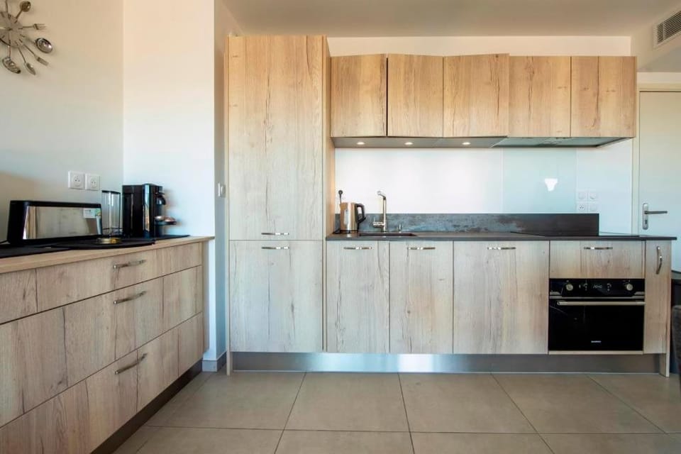 Blue Pearl A008 By Avecoeur Apartment in Nice