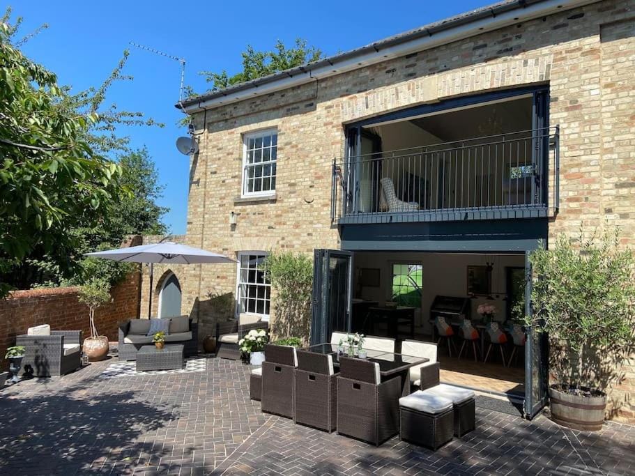 Coach House near the beach House in Caister-on-Sea