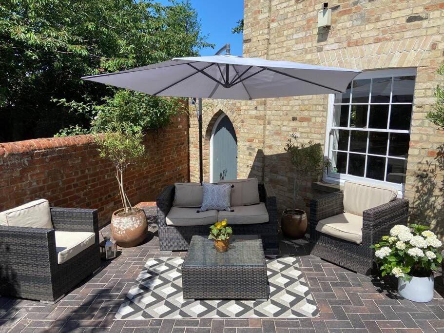 Coach House near the beach House in Caister-on-Sea