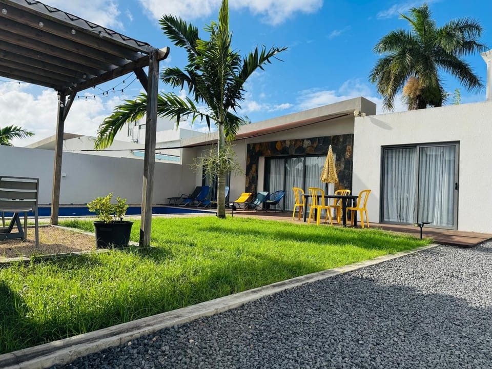 Property building, Inner courtyard view